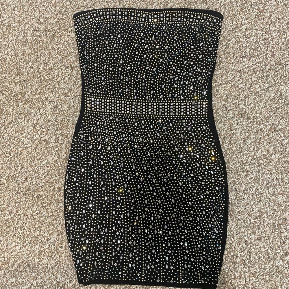 bodycon rhinestone strapless dress
